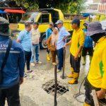 Reza Pahlevi Lubis Dampingi P3SU Bersihkan Drainase di Tanjung Gusta