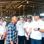 Bupati dan Wakil Bupati Deli Serdang Tampung Aspirasi Petani di Percut Sei Tuan