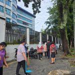 Dukung Medan Asri Bergerak, Sekretariat DPRD Medan Gelar Gotong Royong Masal