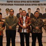 Percepat Pertumbuhan Ekonomi, Rico Waas Dorong Penguatan Sinergi Pemko-DPRD Medan